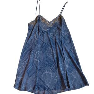 Victorias Secret Womens Large Navy Patterned Lace Trim Chemise Sllip Nightie EUC